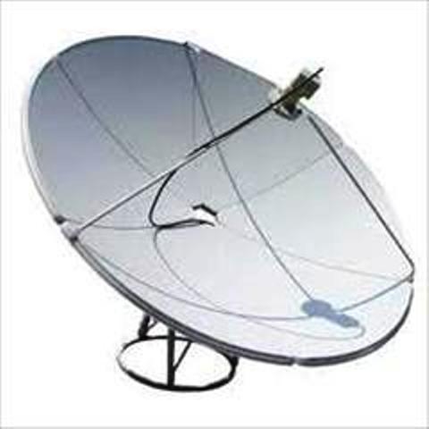 Установка спутниковых антенн.